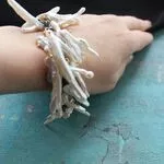 Необычный браслет из жемчуга