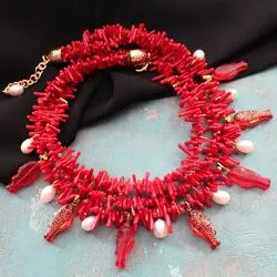 Ожерелье из красного коралла и жемчуга