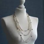 Многорядные ожерелья с жемчугом и природными камнями