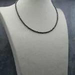 Ожерелье с черными цирконами