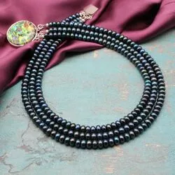 Ожерелье из черного жемчуга