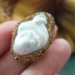 Коктейльное кольцо с жемчугом