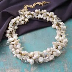 Стильное ожерелье из крупного барочного жемчуга