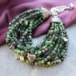 Браслет из рубициозита