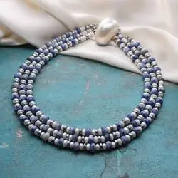 Многорядное колье с жемчугом