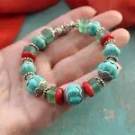 Стильный бирюзовый браслет