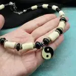 Колье инь-янь