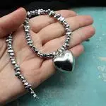 Колье с сердечком