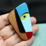 Брошь эффектная в виде маски