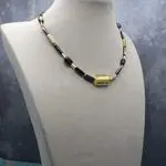 Чокер с топазом