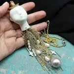 Необычные украшения с куколками