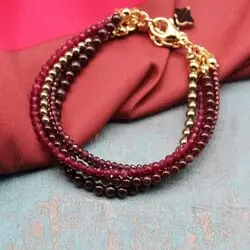 Гранатовый браслет