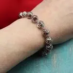 Браслеты с танцующими кристаллами