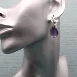 Дизайнерские серьги с сиреневыми камнями - фиолетовый флюорит