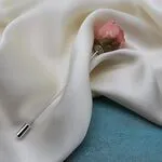 Брошь игла с розовой розой